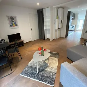 Appartement Spacieux N°8 En Centre Historique, Landerneau